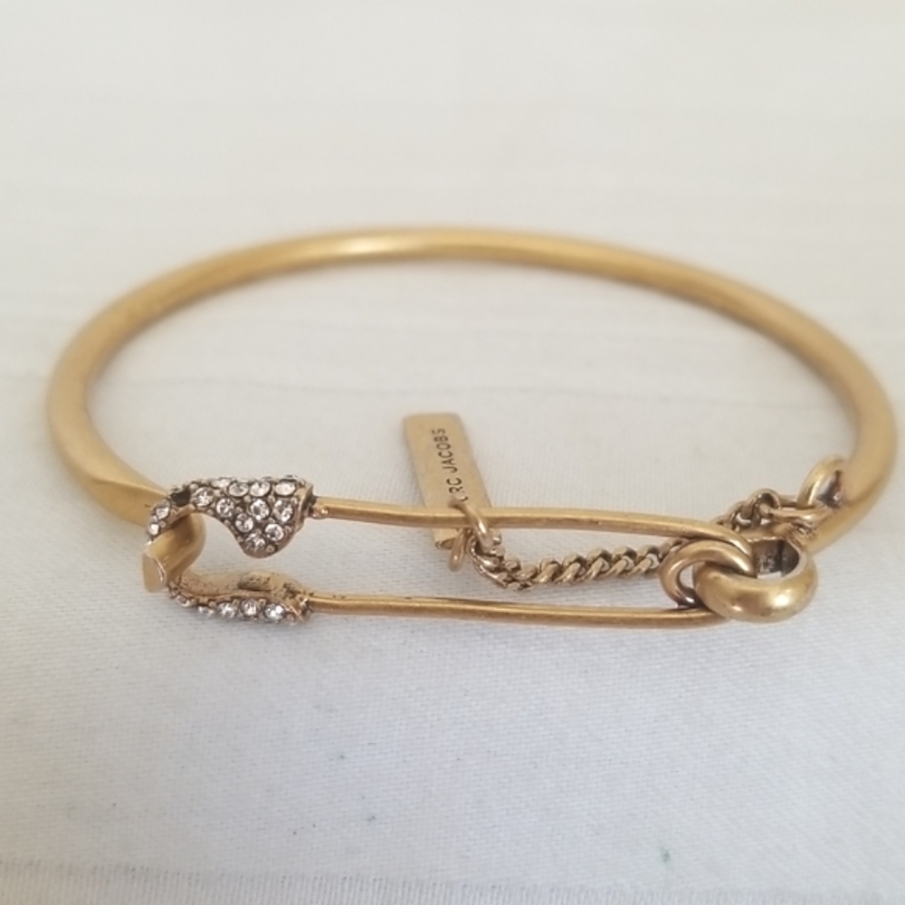 Marc Jacobs Gold Crystal Safety Pin Bracelet